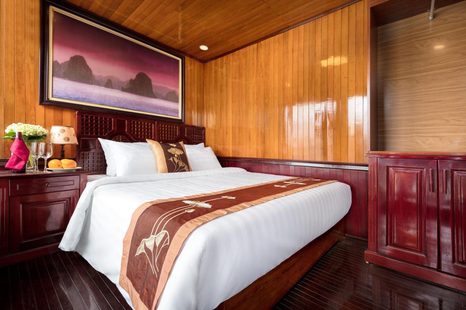 Cozy Bay Classic Cruise Халонг Экстерьер фото